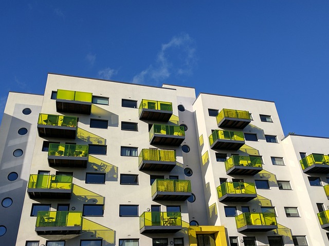 Block of flats with balconies - Image by MobyMotion from Pixabay