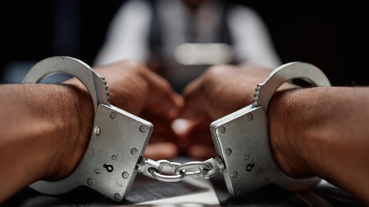 Handcuffs Interview
